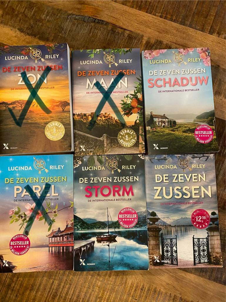 De Zeven Zussen - Lucinda Riley (Schaduw, Storm, Onbekend), Boeken, Ophalen of Verzenden, Gelezen, Nederland