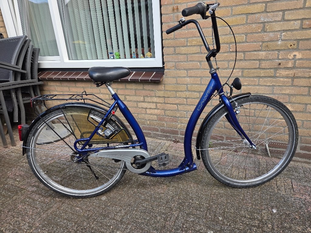 Calvin Kleine Damesfiets Met Lage Instap 26 inch., Fietsen en Brommers, Fietsen | Dames | Damesfietsen, Terugtraprem, Gebruikt