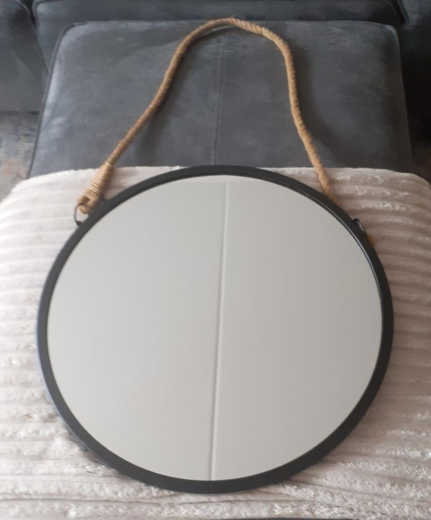 Ronde industriële spiegel, diameter 43 cm., Huis en Inrichting, Minder dan 50 cm, Rond, Ophalen of Verzenden, Zo goed als nieuw