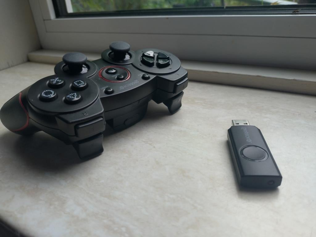 Giotech PS3 Controller met Dongle voor PC Steam, Ophalen of Verzenden, Gebruikt