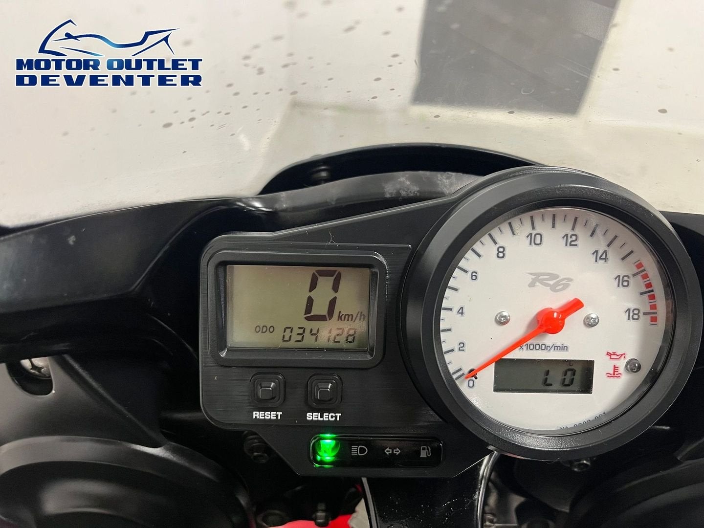 Bloedmooie YAMAHA YZF R6 (bj 2002), 4 cilinders, Motorrijbewijs A, Bedrijf, Onbekend