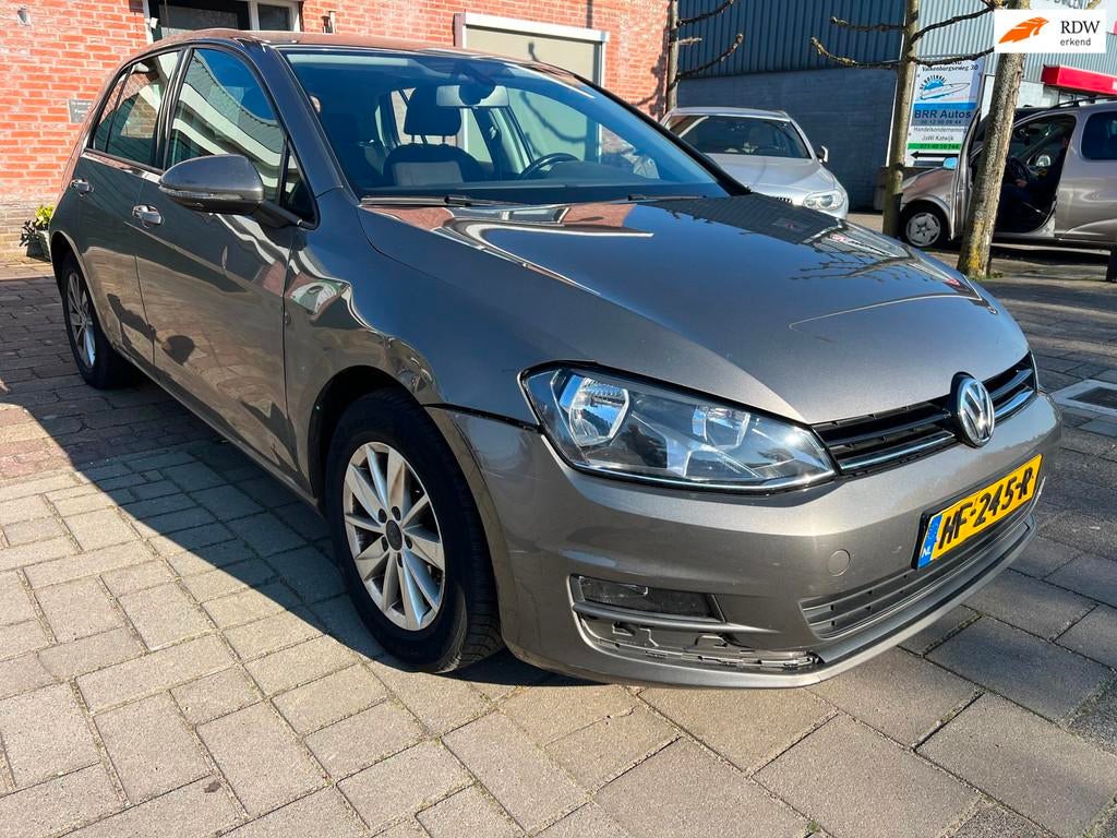 Volkswagen Golf 1.6 TDI Highline...EXPORT, Auto's, Voorwielaandrijving, Euro 5, Gebruikt, 4 cilinders