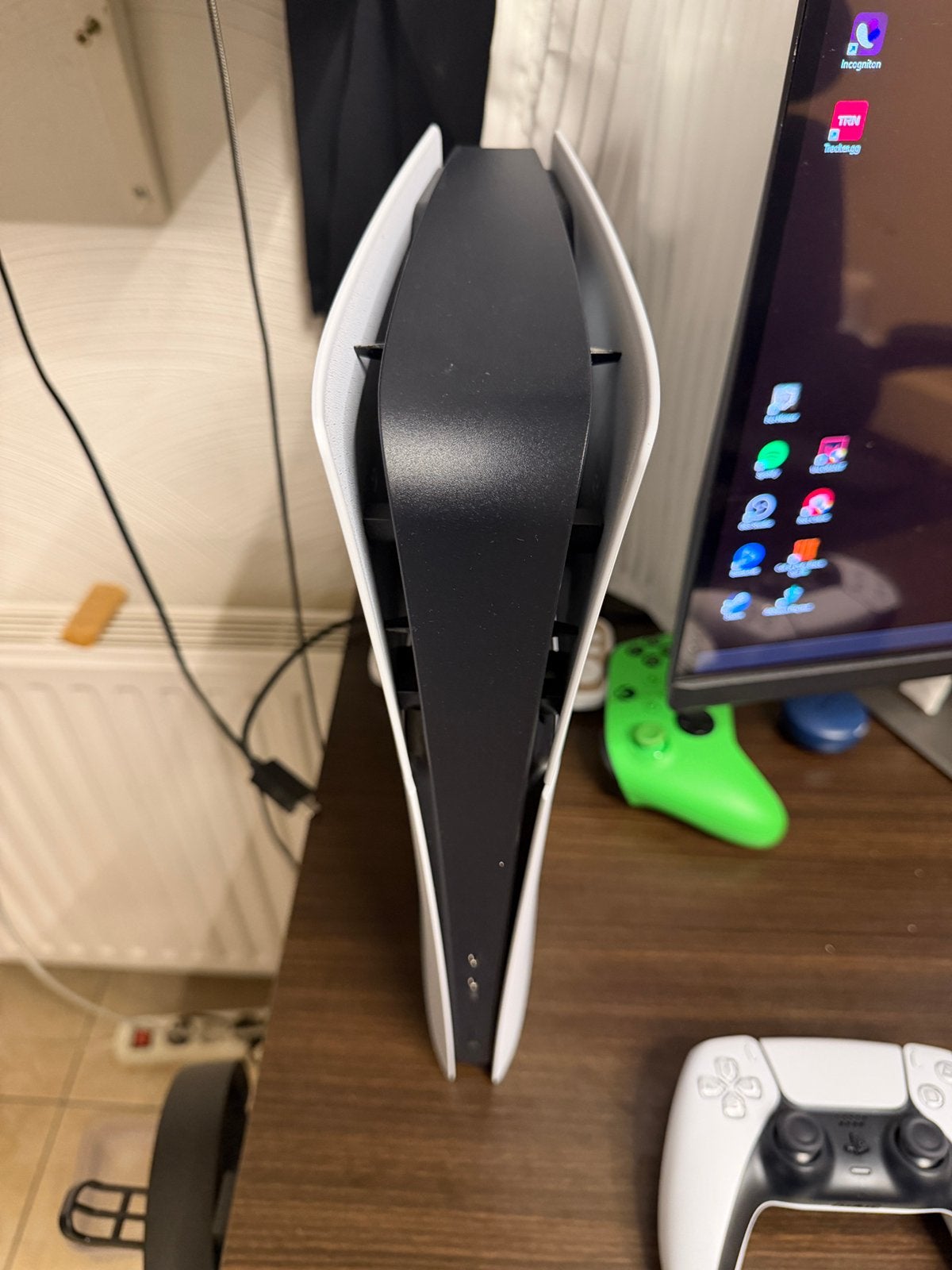 Playstation 5 Slim 1 TB — 2 controllers - GARANTIE (ZGAN), Ophalen of Verzenden, Zo goed als nieuw