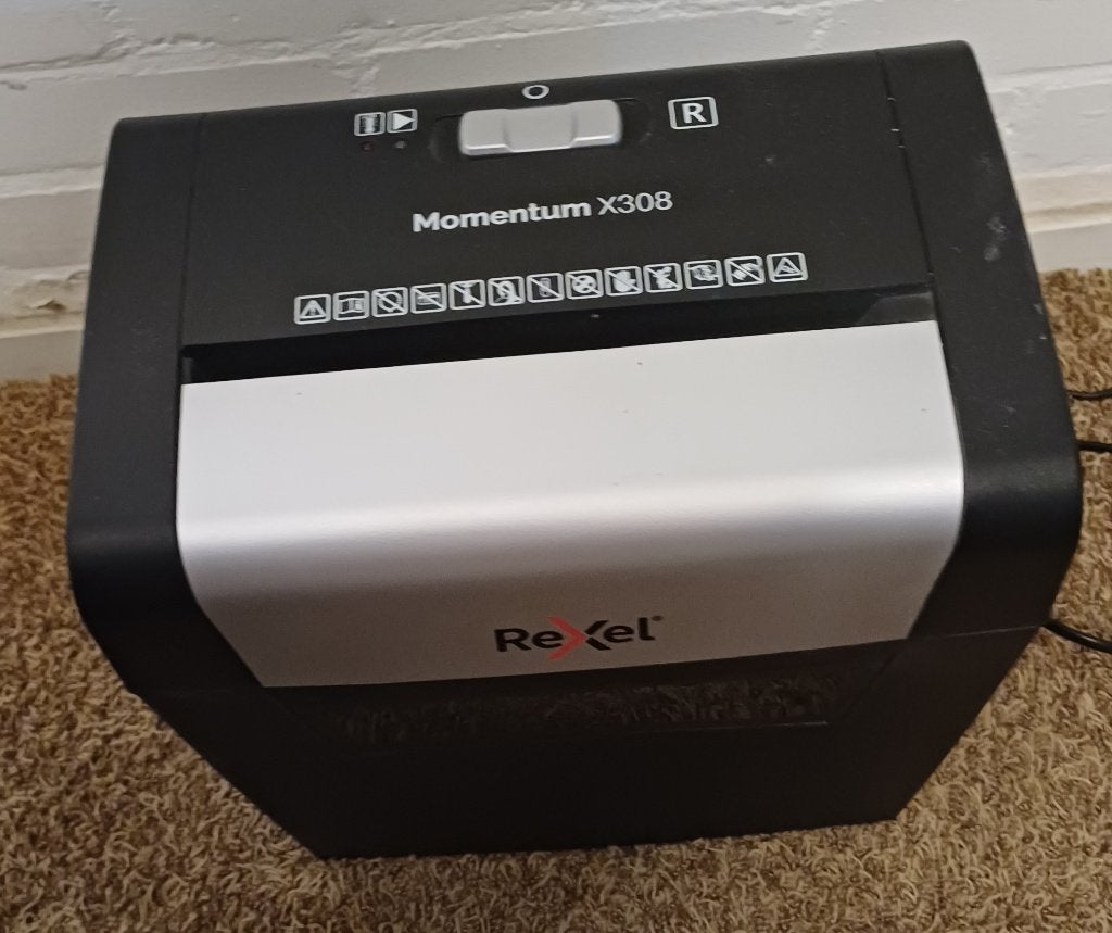 REXEL Momentum X308 papier shredder, Diversen, Bureau-accessoires, Gebruikt, Ophalen