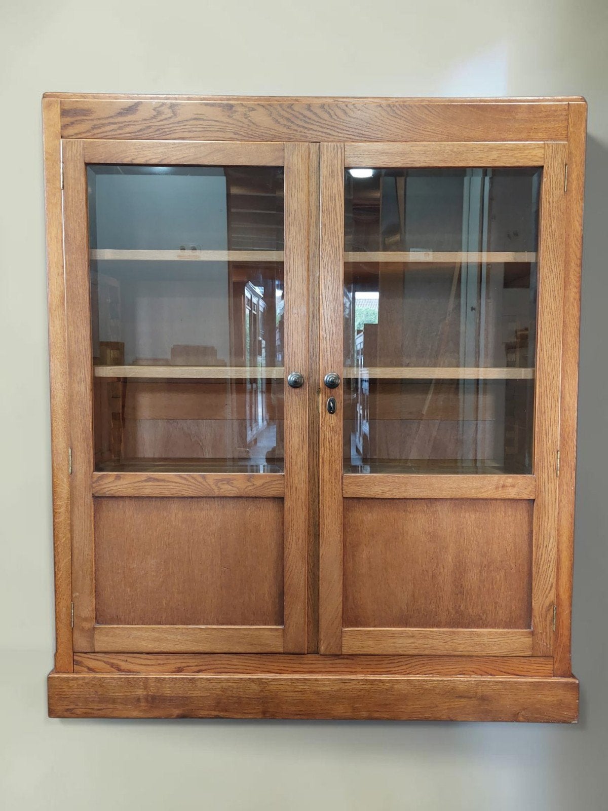 Amsterdamse School kast art deco boekenkast, Ophalen