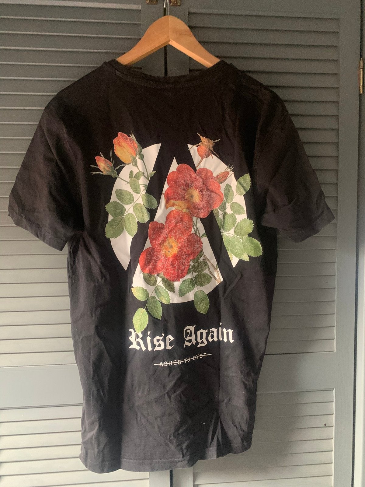 Ashes to Dust shirt maat M, Ophalen of Verzenden, Gedragen, Maat 48/50 (M), Zwart