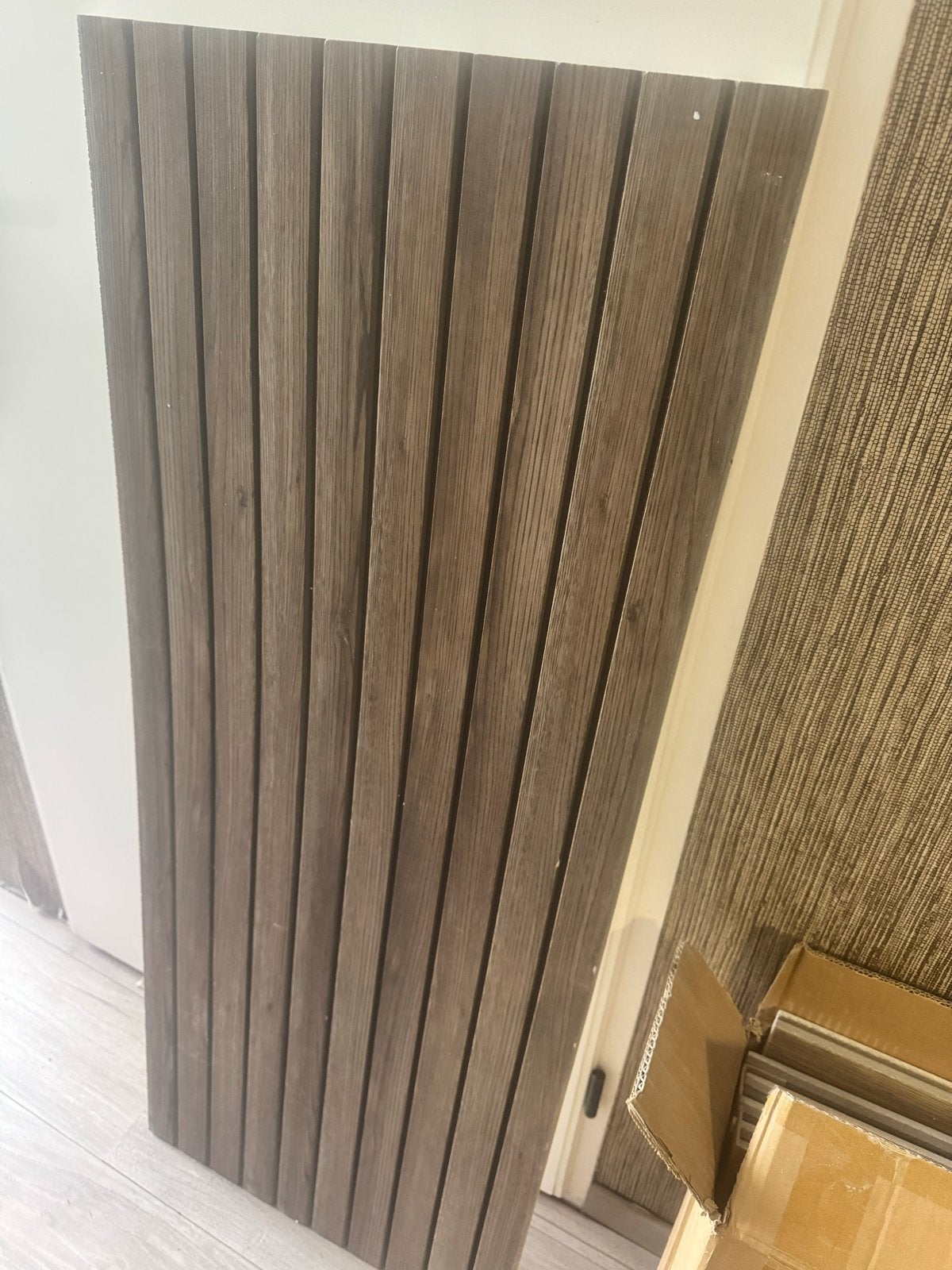 7 wandpanelen met houtlook, donkerbruin, Ophalen, Zo goed als nieuw, Overige materialen, Minder dan 20 mm
