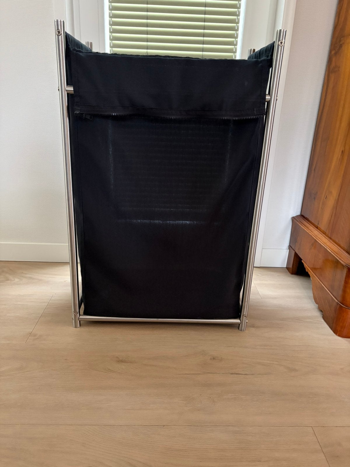 Ikea Grundtal wasmand rvs frame, wielen, schone waszak, IKEA, Zwart, Ophalen of Verzenden, Zo goed als nieuw