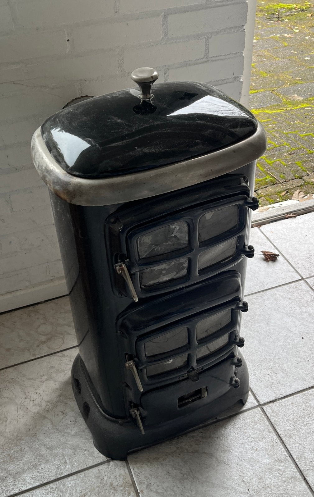 Zwarte Kolenkachel - Gebruikt maar in goede staat, Huis en Inrichting, Ophalen, Gebruikt, Overige brandstoffen, Vrijstaand