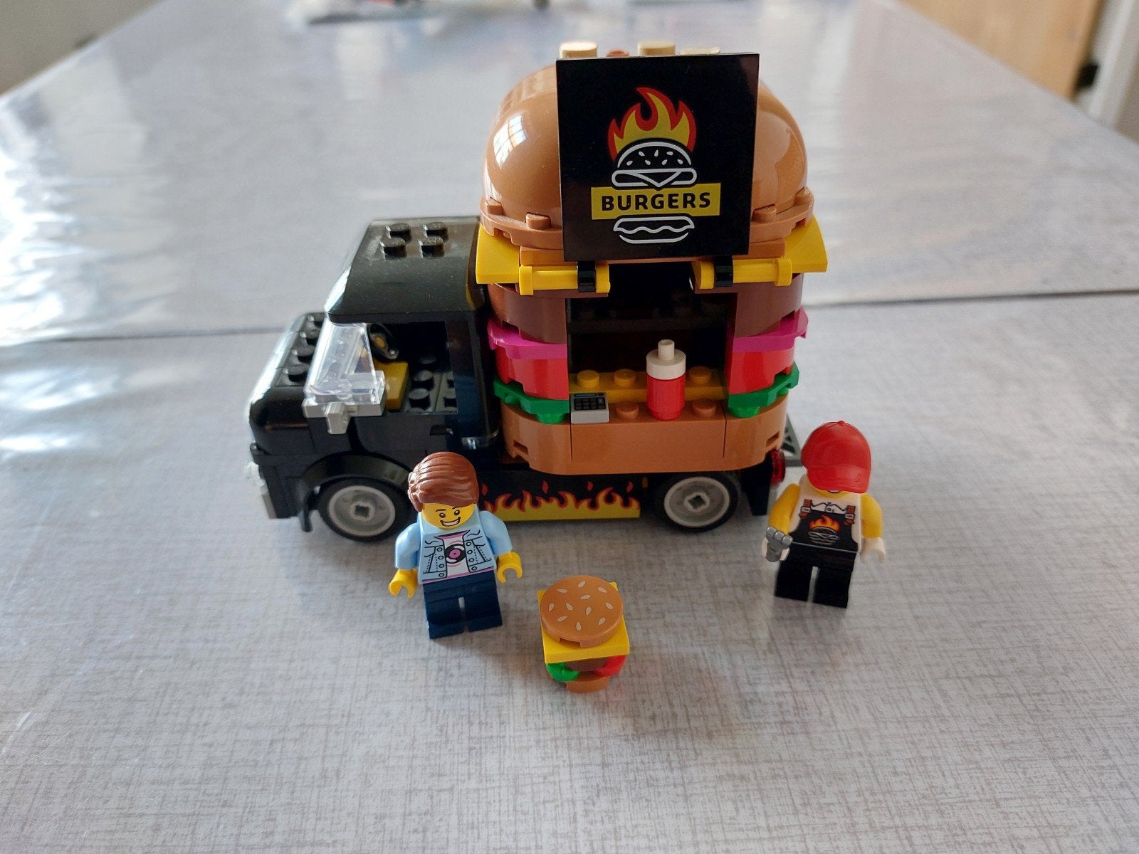 Lego City Burger Truck (60404)