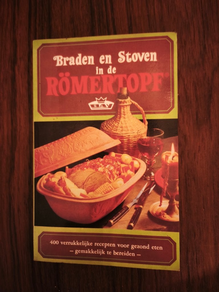 Römertopf boekje uit 1970, Gebruikt, Overige typen, Ophalen of Verzenden, Steen/keramiek