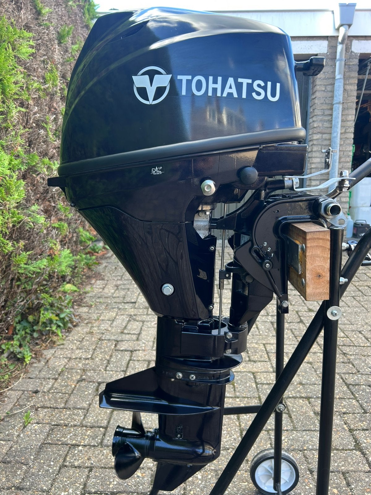 Los te koop: TOHATSU 9,8 pk en een CAROLINA SKIFF J14, Ophalen, 5 tot 10 pk, Zo goed als nieuw, Elektrische start