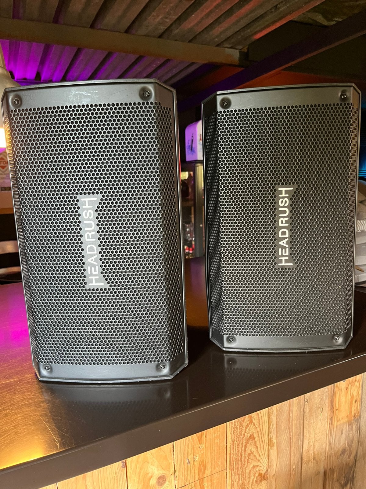 Headrush FrFr 108 MK1 (2 stuks), Ophalen of Verzenden, Zo goed als nieuw, Minder dan 50 watt