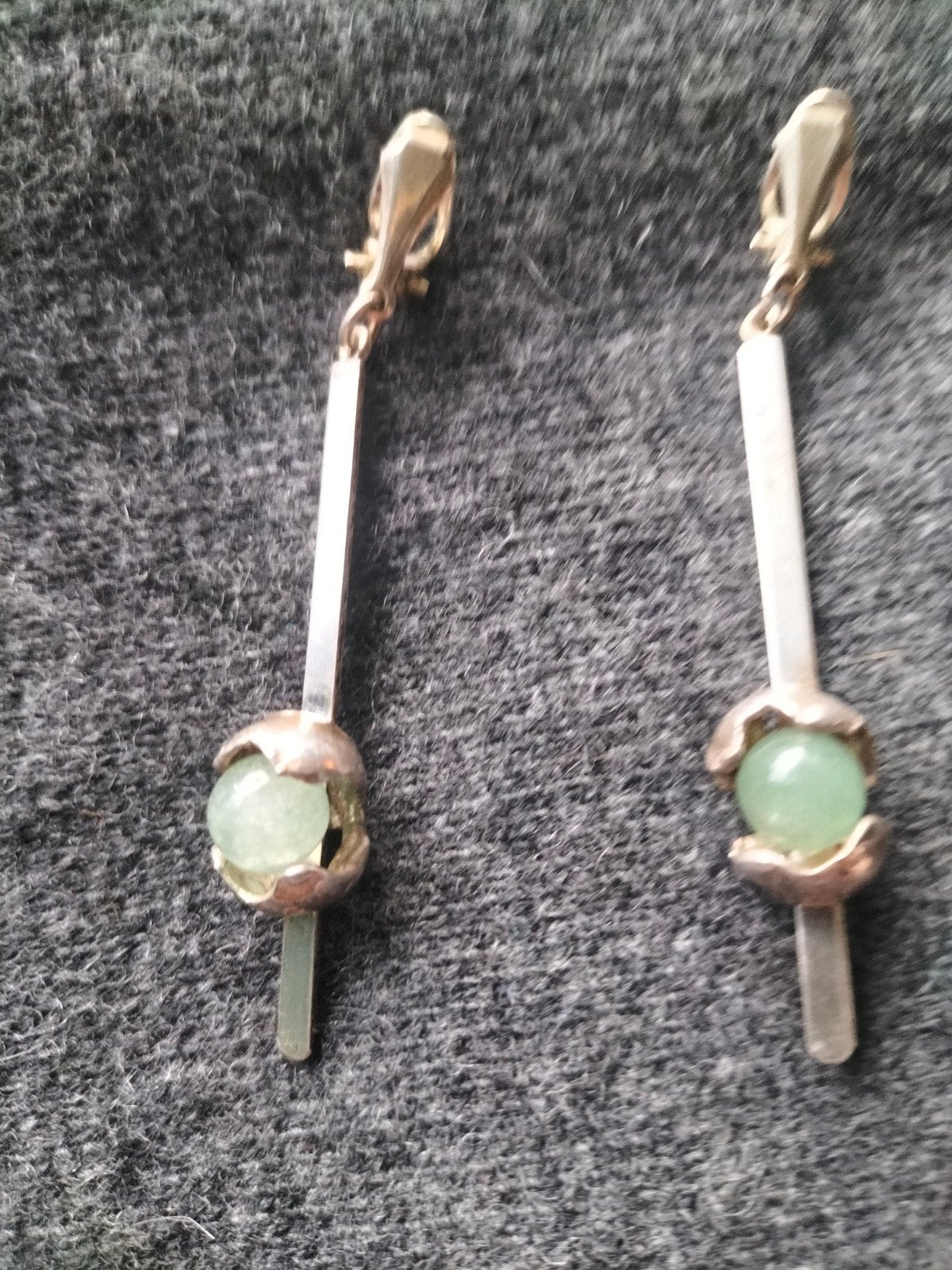 Vintage zilveren oorbellen met groene steen, Ophalen of Verzenden, Groen, Zilver