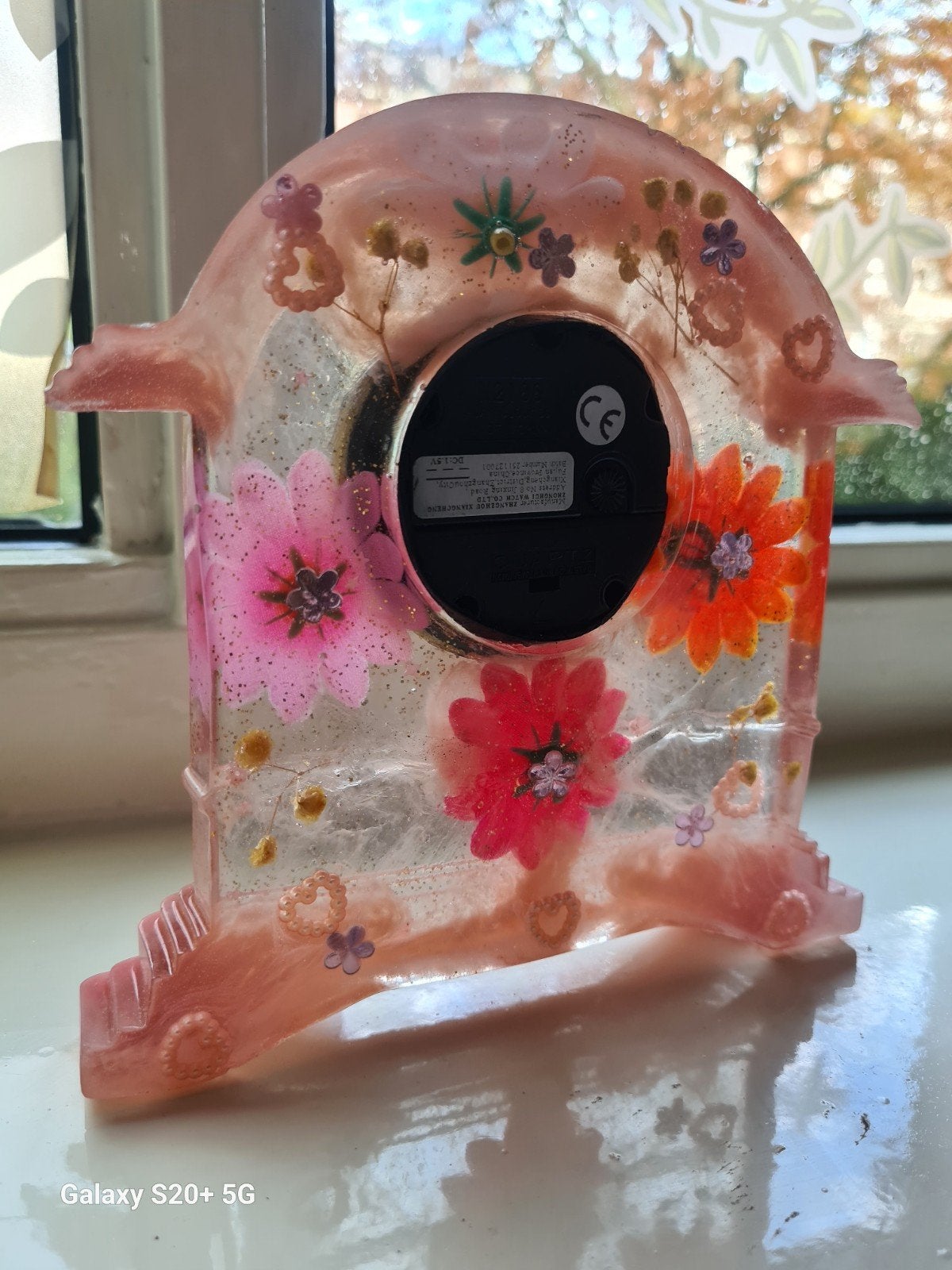 Unieke Epoxy Klokjes met Bloemen - Diverse Kleuren, Handgemaakt, Meerkleurig, Analoog, Nieuw