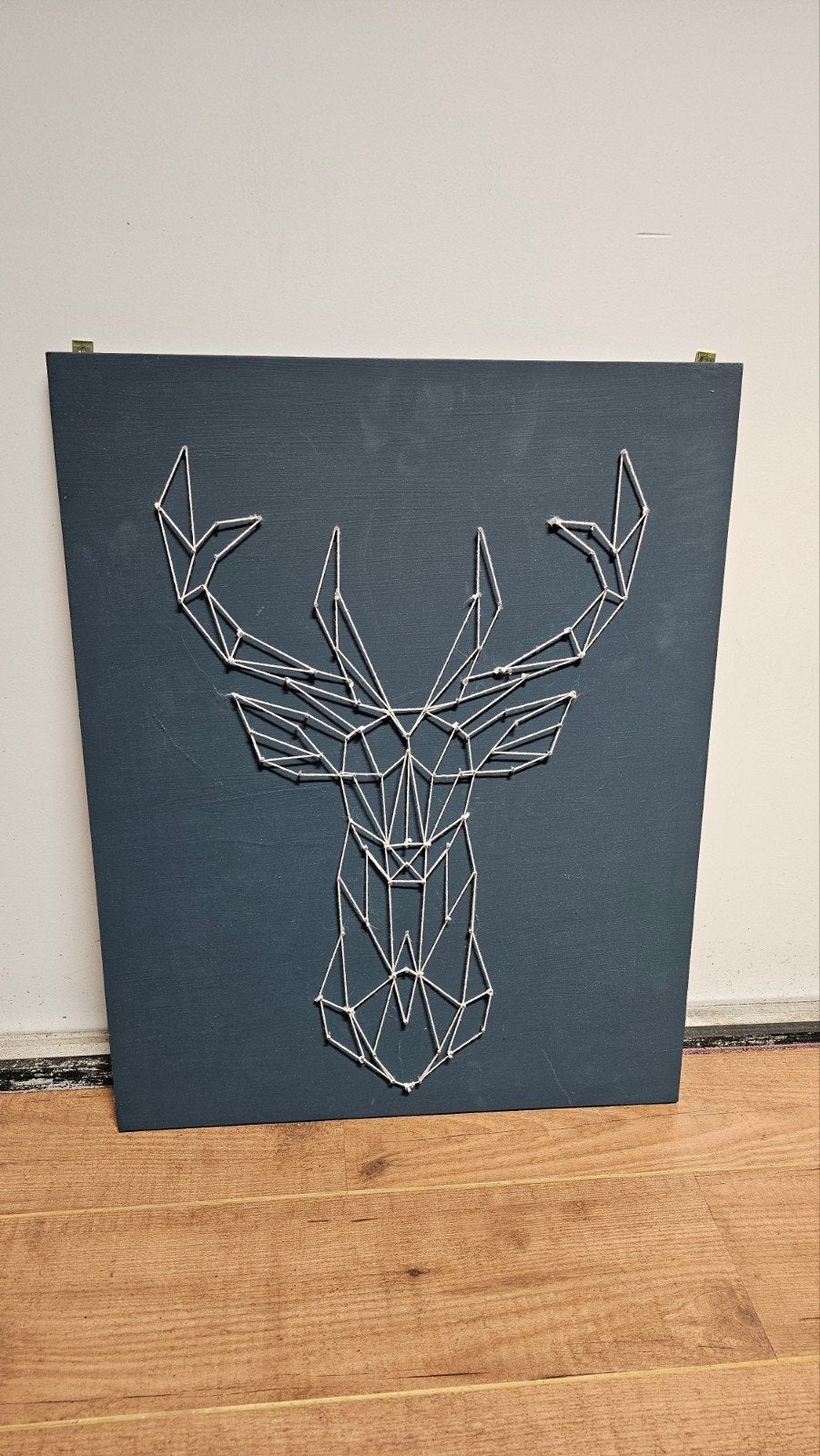 Wanddecoratie Hert - String Art - 48x61 cm, Ophalen, Hout, Zo goed als nieuw, Wandbord of Wandpaneel