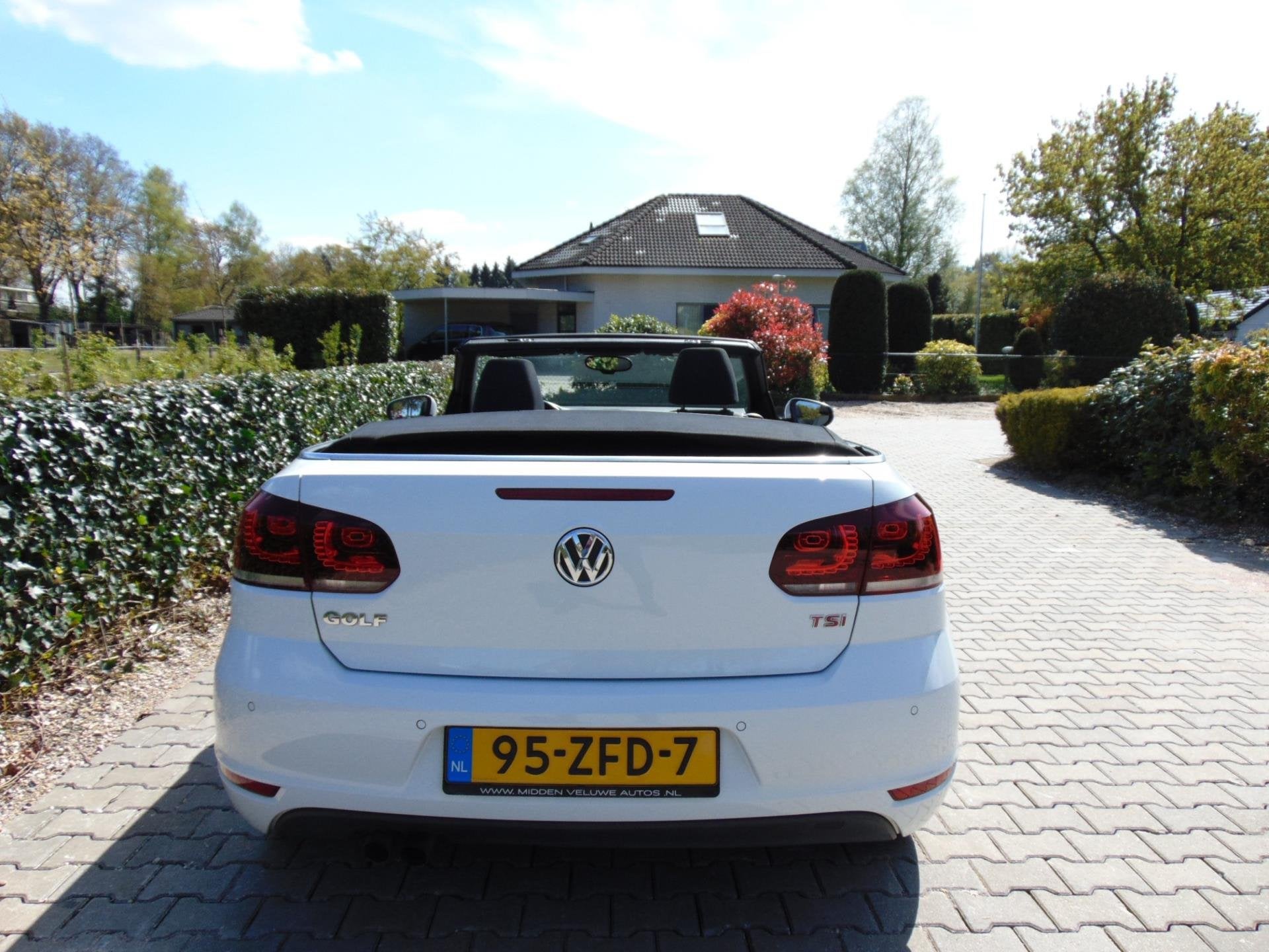 Foto 28 van Volkswagen Golf Cabriolet 1.4 TSI Automaat Dealer Onderhoude