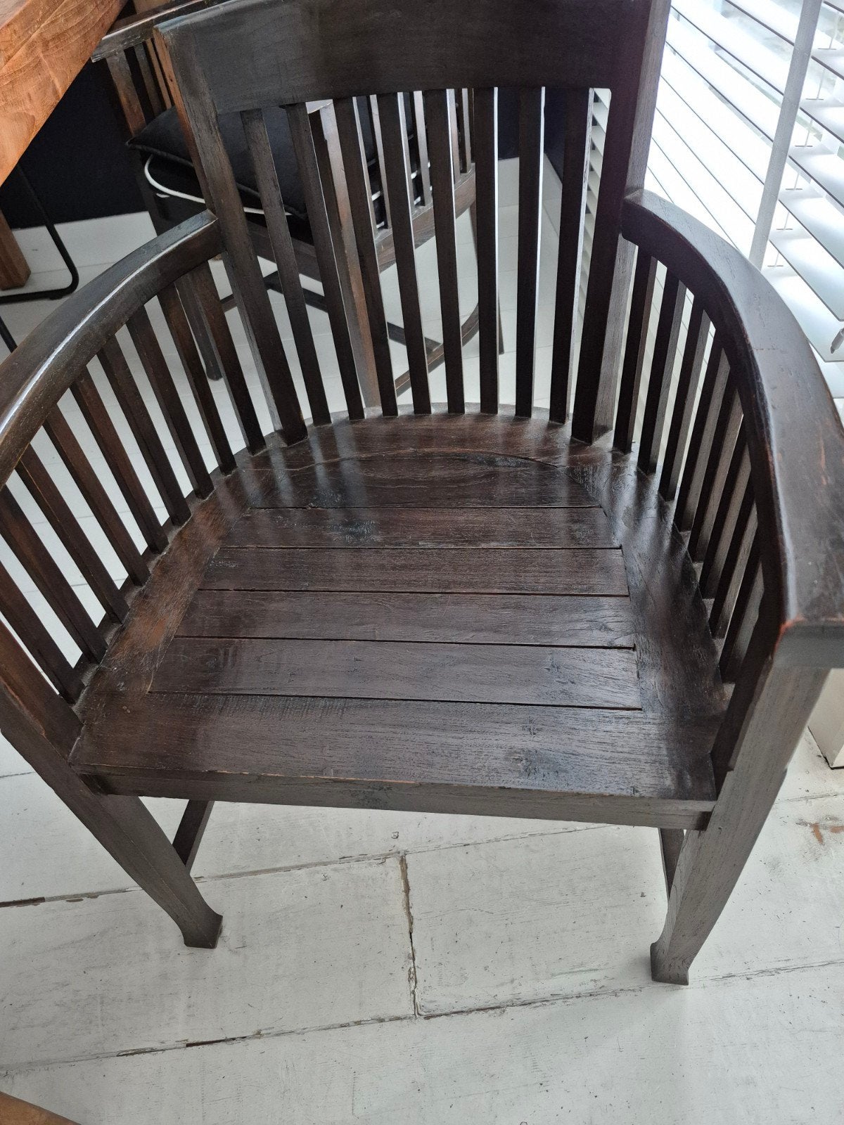 Donkerhouten stoelen 2 stuks, Huis en Inrichting, Ophalen, Gebruikt, Zwart, Twee