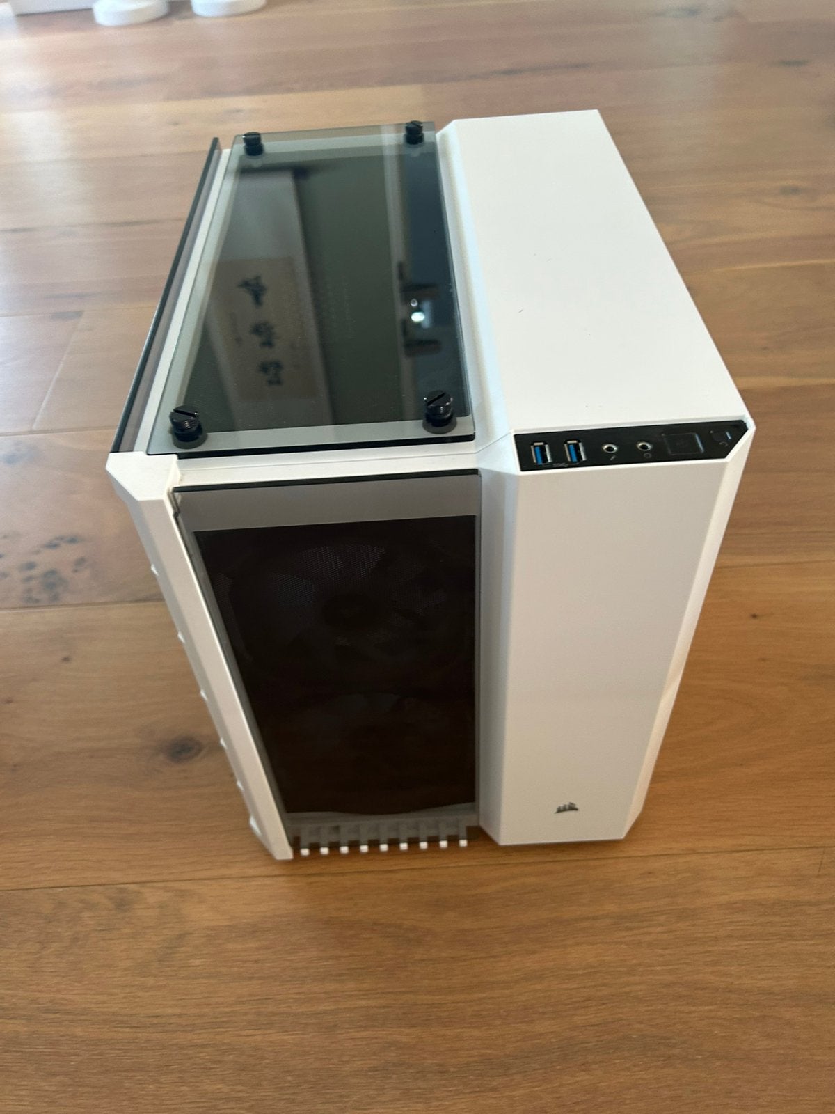 Foto 4 van Gaming PC / Desktop - i5-8400 - GTX 1050 Ti - 16 GB RAM