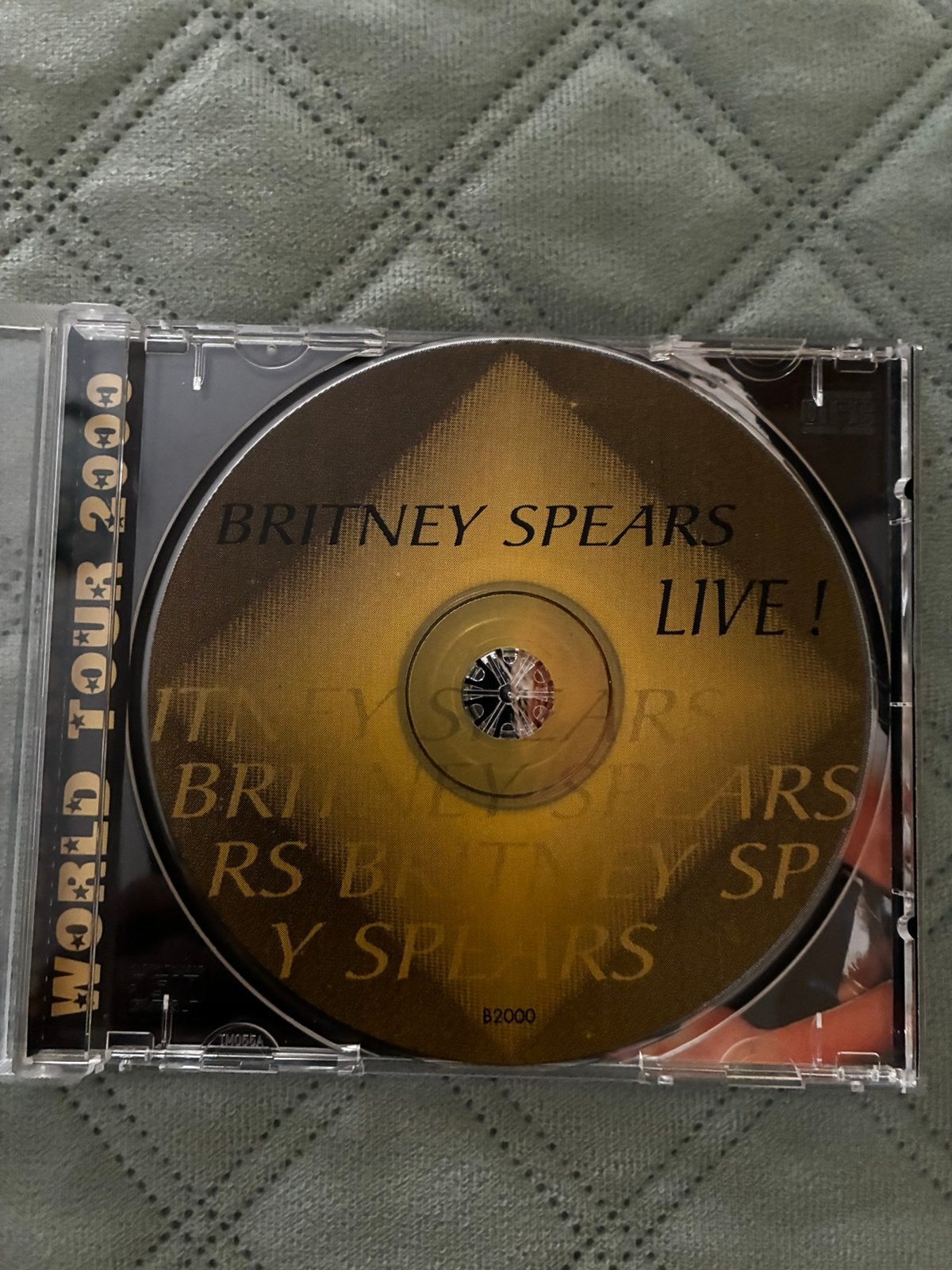 BRITNEY SPEARS World tour B 2000, Ophalen of Verzenden, Zo goed als nieuw