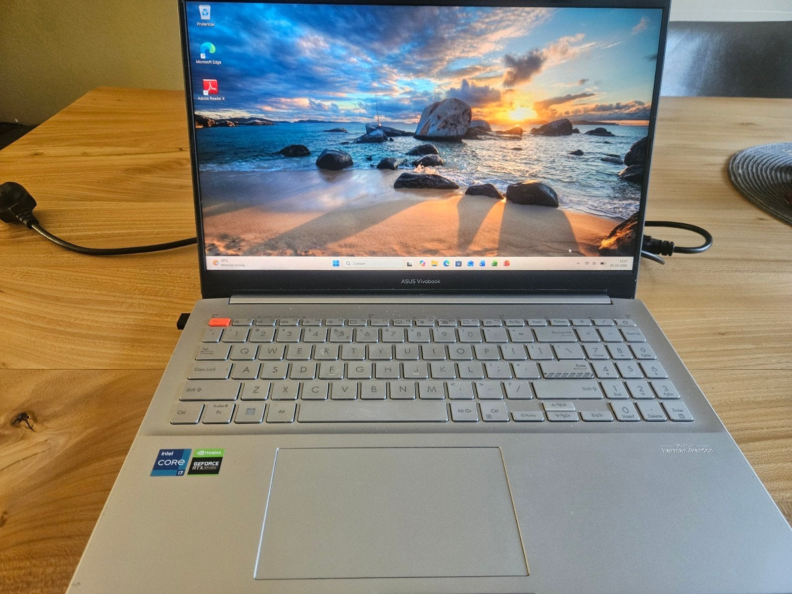 zeer snelle asus vivobook i7proccesor, Computers en Software, Ophalen, Asus Vivobook, 2 tot 3 Ghz, Intel® Core™ i7 