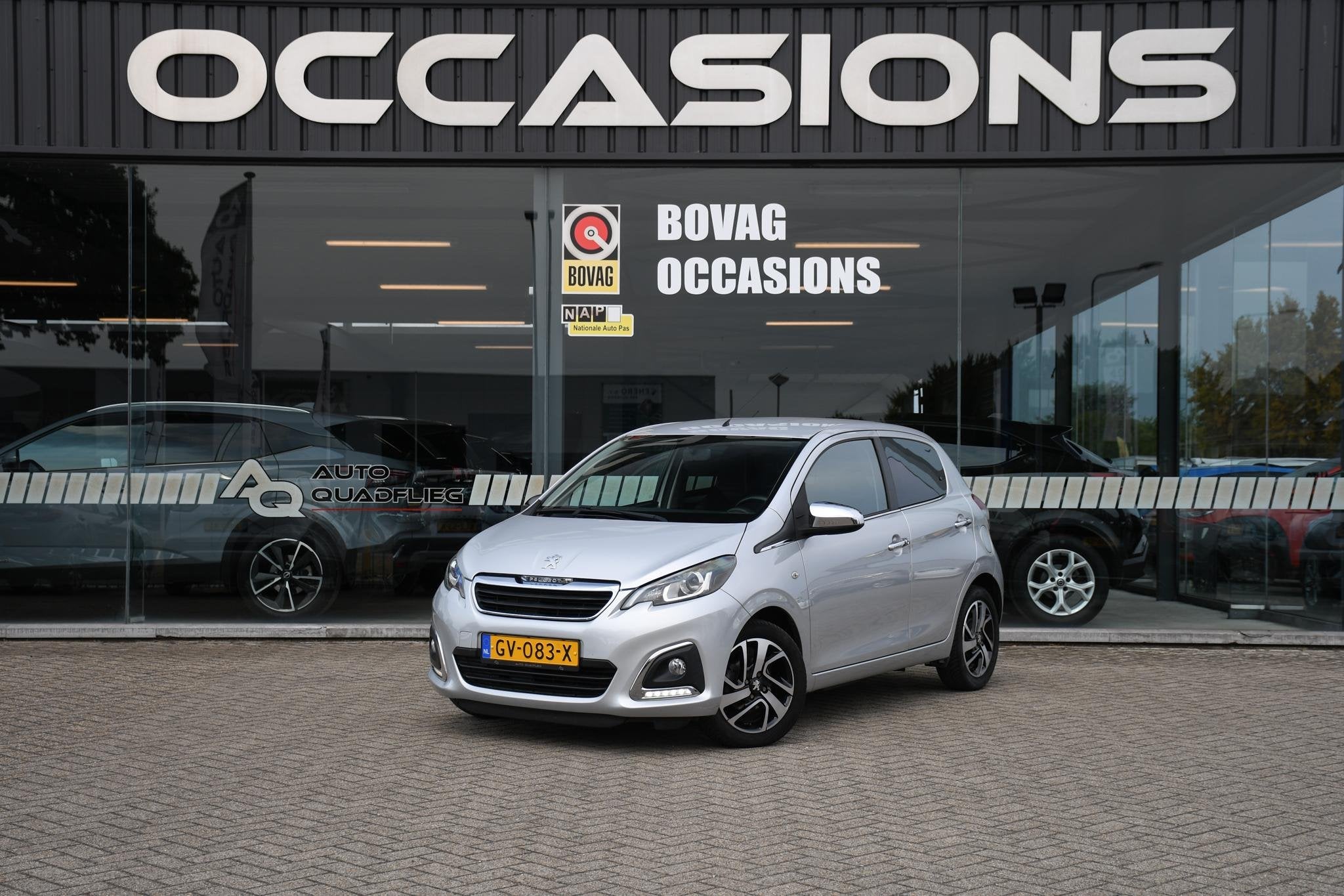 Peugeot 108 1.0 e-VTi Première CAMERA/ HILL HOLD/ LED, Voorwielaandrijving, Euro 5, Stof, Gebruikt