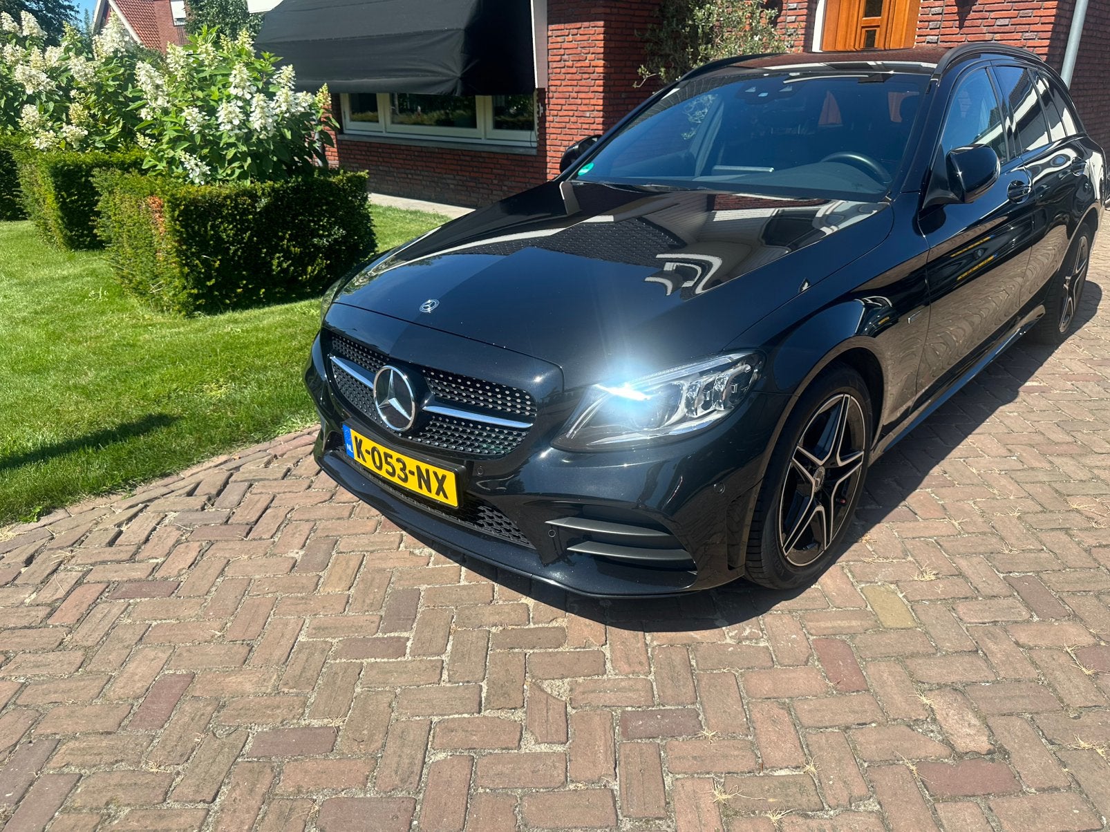 Mercedes-Benz C-Klasse 300de, Automaat, Achterwielaandrijving, 1800 kg, Zwart