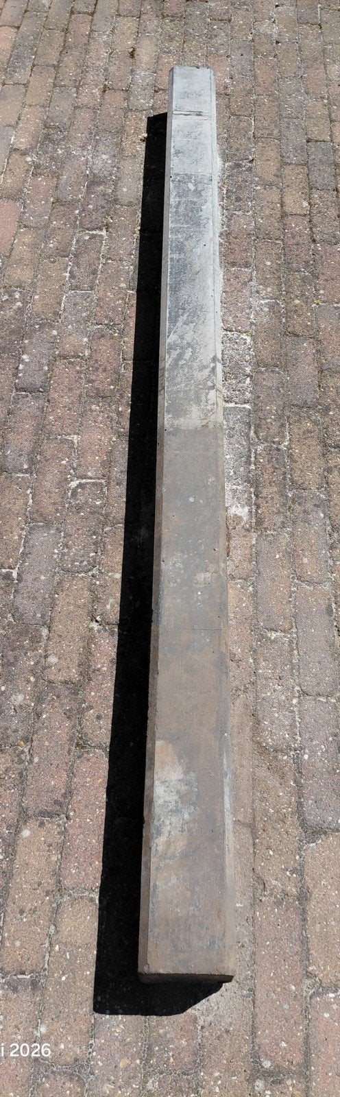 Betonnen paal 200x12x12 cm, Ophalen