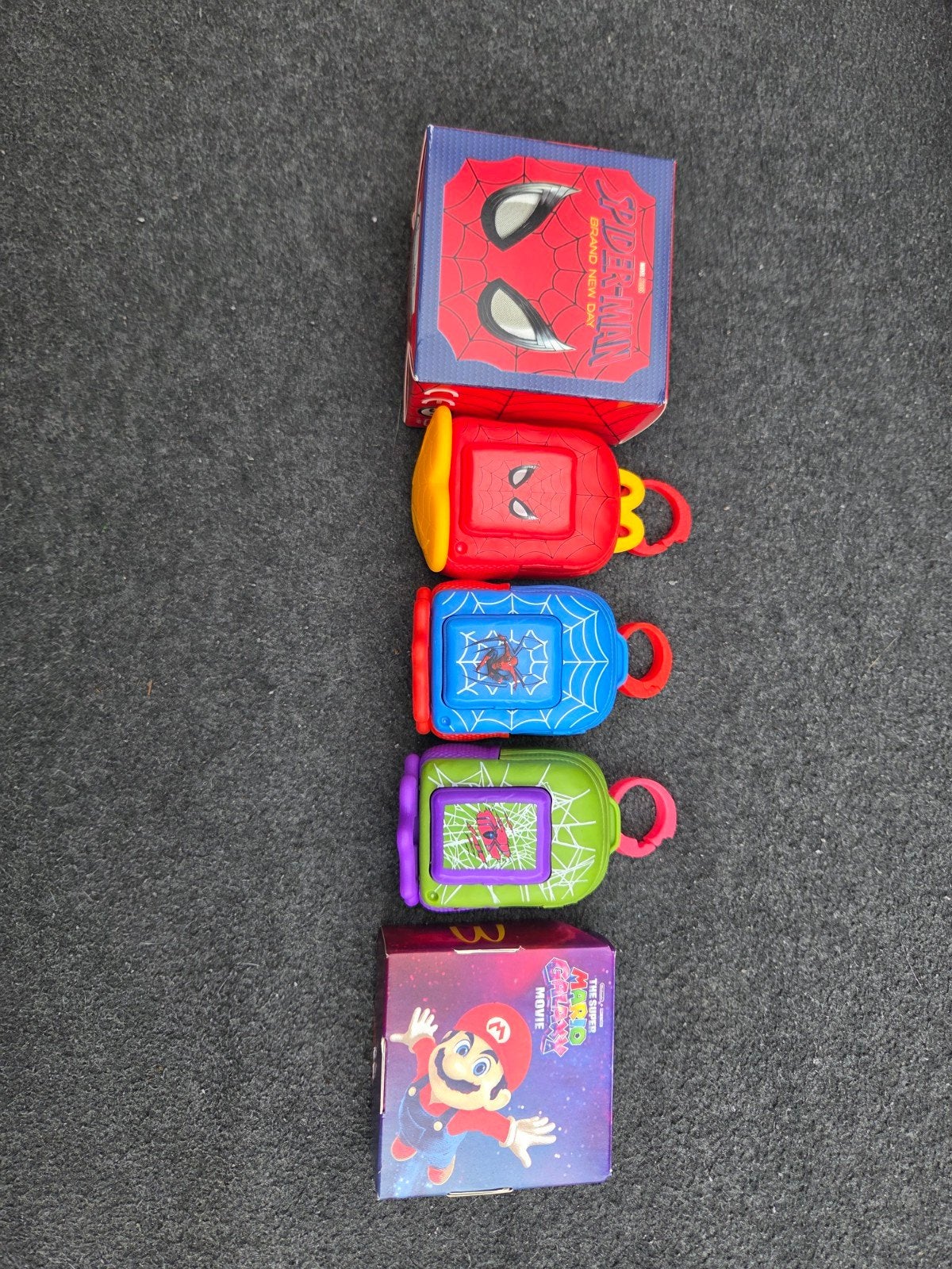 McDonald's Happy Meal Speelgoed - Spiderman & Super Mario, Verzamelen, Ophalen of Verzenden