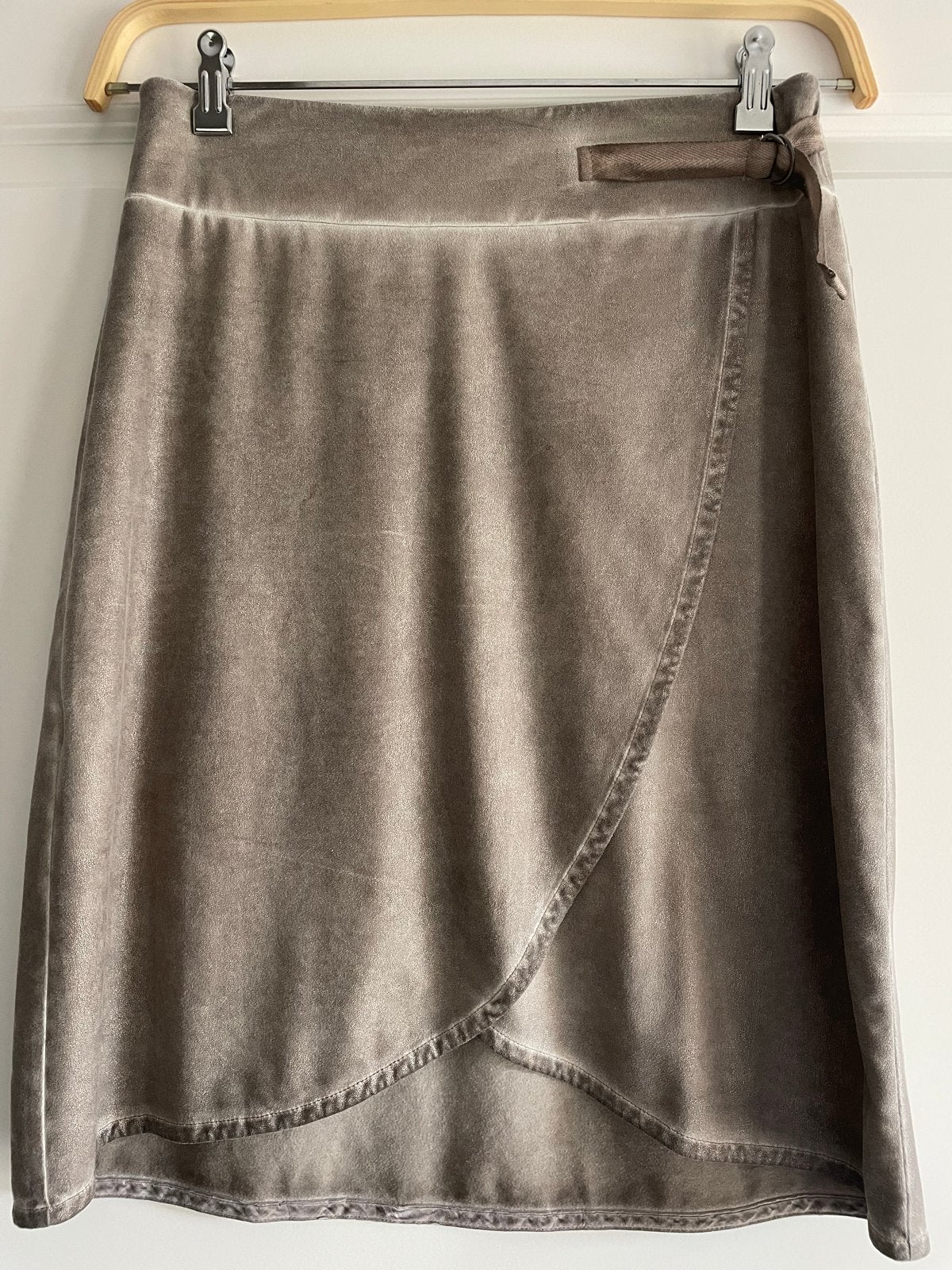 Mooi beige/bruin rokje van Simclan, maat 36, Beige, Ophalen of Verzenden, Zo goed als nieuw, Maat 36 (S)