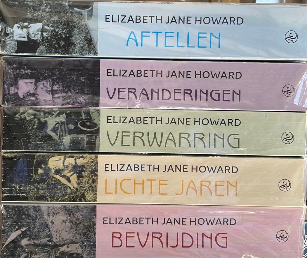 De Cazalets - complete serie 5 delen  -, Boeken, Romans, Zo goed als nieuw, Ophalen of Verzenden