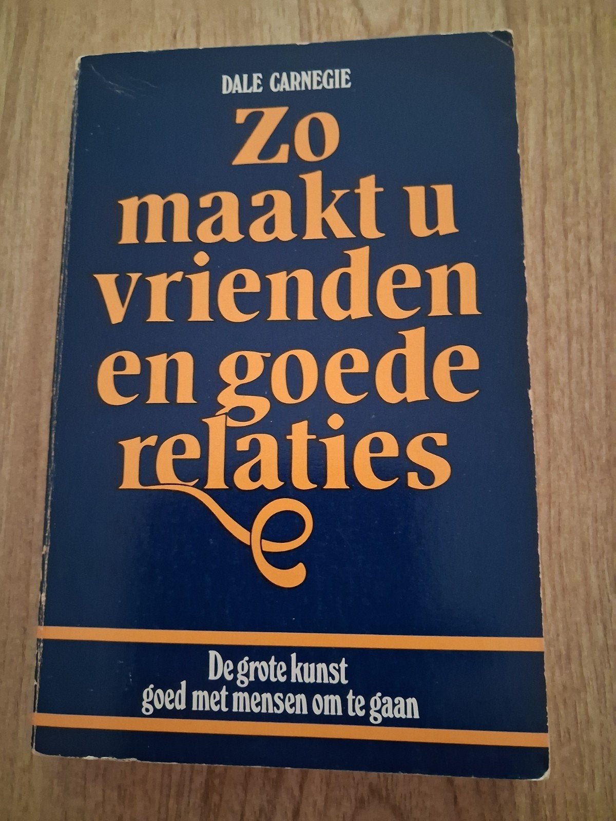 Zo maakt u vrienden en goede relaties - Dale Carnegie, Boeken, Ophalen of Verzenden, Gelezen, Dale Carnegie