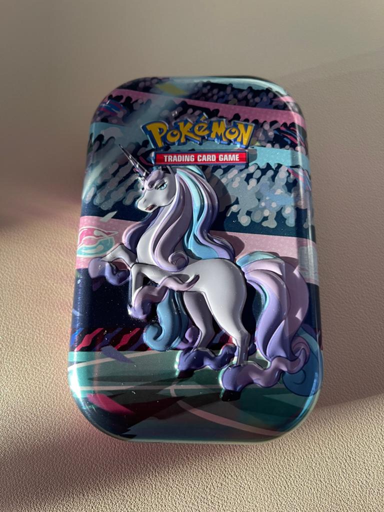 Pokémon tins met 20 Pokémonkaarten, Ophalen of Verzenden, Nieuw, Meerdere kaarten, Foil