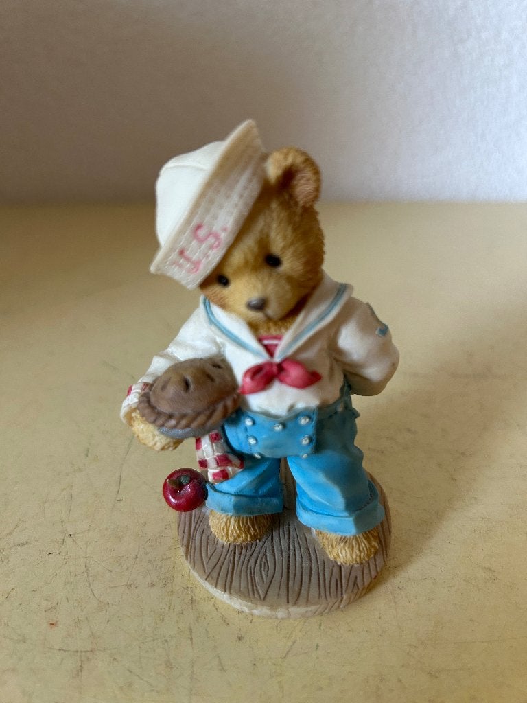 Cherished Teddies Bob 1996 Matroos met Appeltaart, Ophalen of Verzenden, Zo goed als nieuw, Beeldje, Cherished Teddies