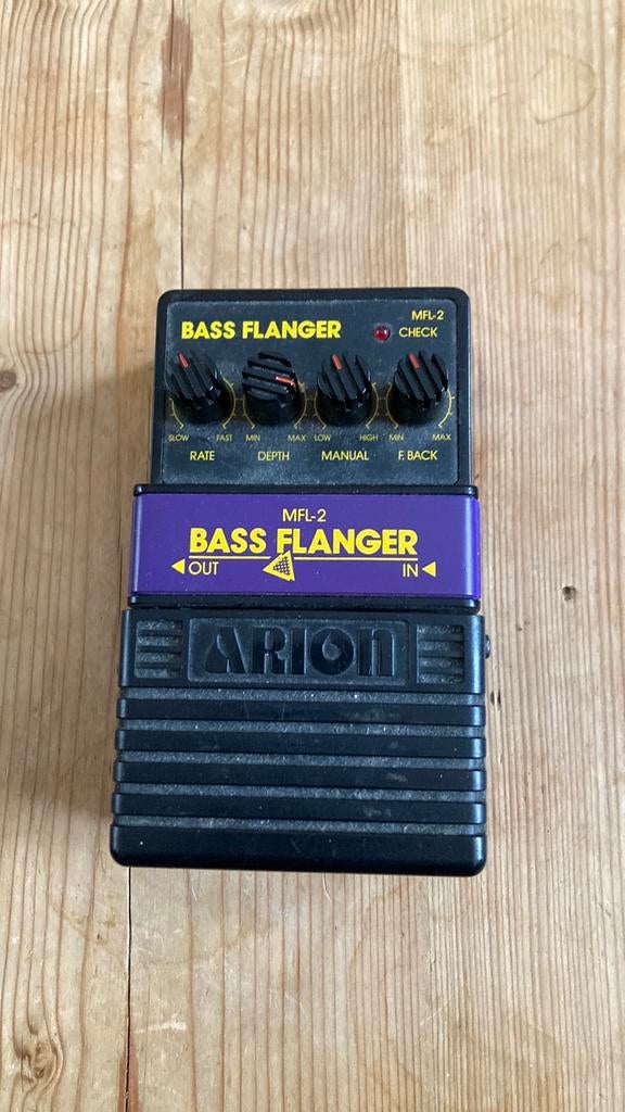 Bass flanger - Arion - MFL 2 - pedaal / effect, Muziek en Instrumenten, Effecten, Ophalen of Verzenden, Zo goed als nieuw