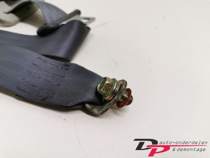 Veiligheidsgordel links-achter van een Daihatsu Sirion, Gebruikt, Daihatsu, -, -