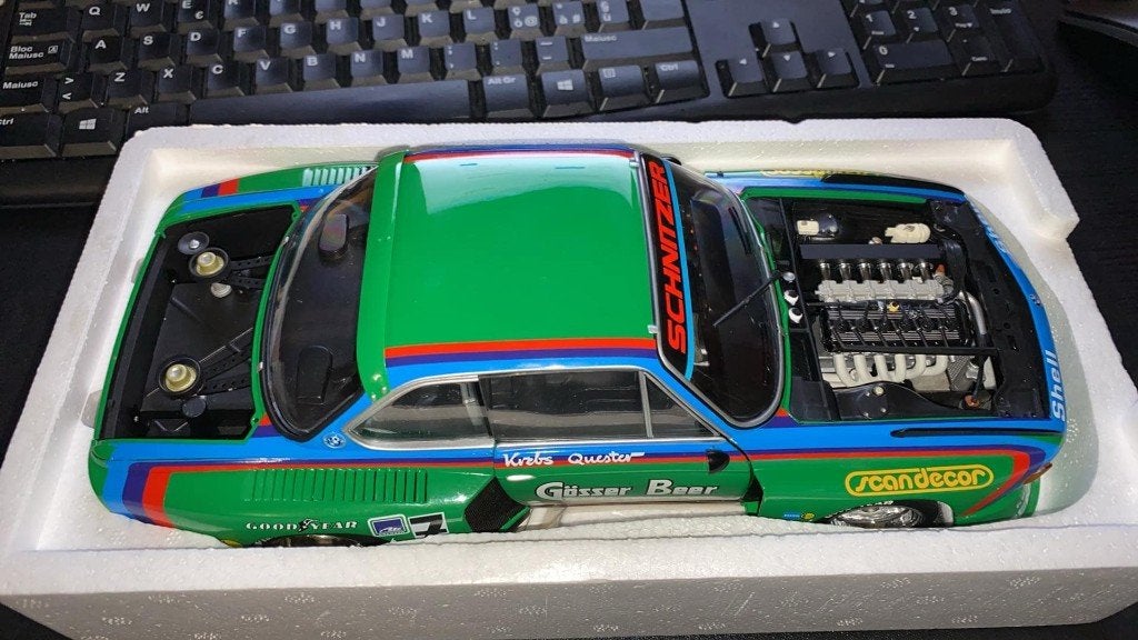 Minichamps BMW 3.5 CSL 1976 1/18, Hobby en Vrije tijd, Ophalen of Verzenden, Zo goed als nieuw, Auto, MiniChamps