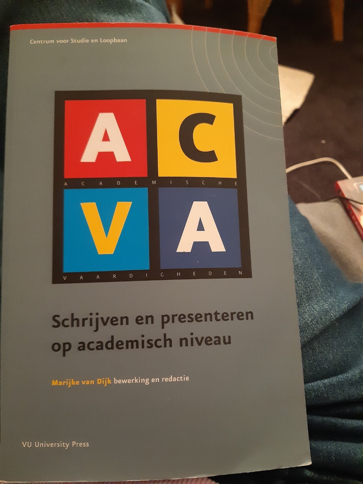 ACVA schrijven en presenteren op academisch niveau, Boeken, Ophalen of Verzenden, Gelezen, Overige niveaus, Nederlands