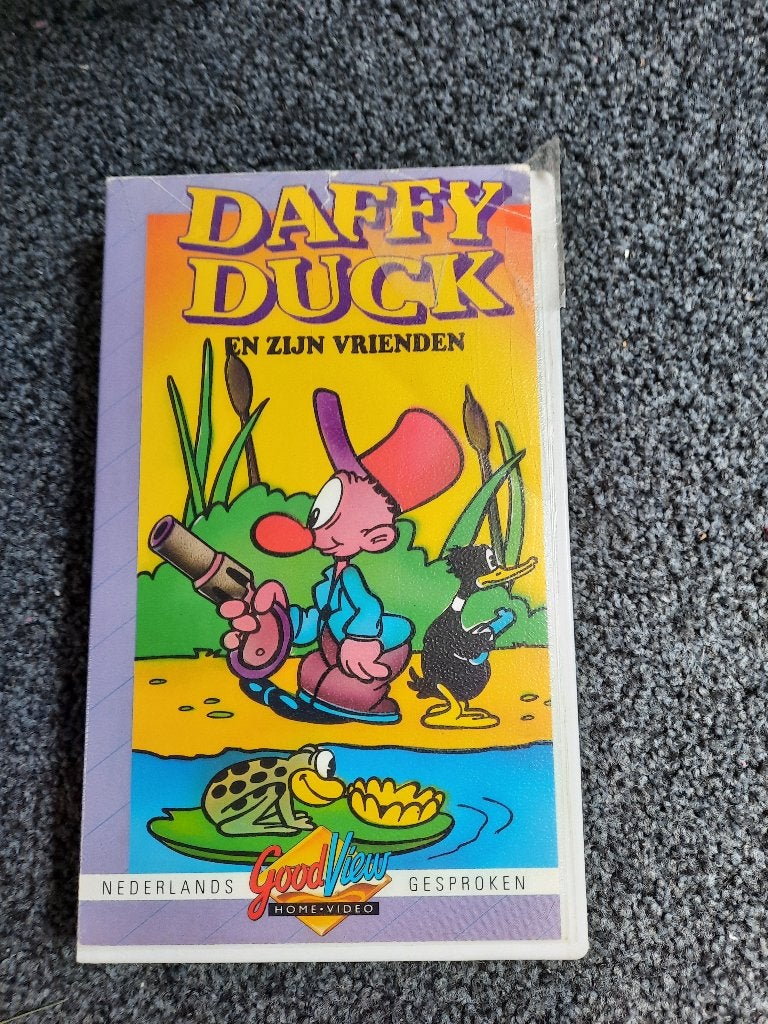 DAFFY DUCK "Classic Cartoons" Op VIDEO!, Cd's en Dvd's, VHS | Kinderen en Jeugd, Tekenfilm, Alle leeftijden, Kinderprogramma's en -films