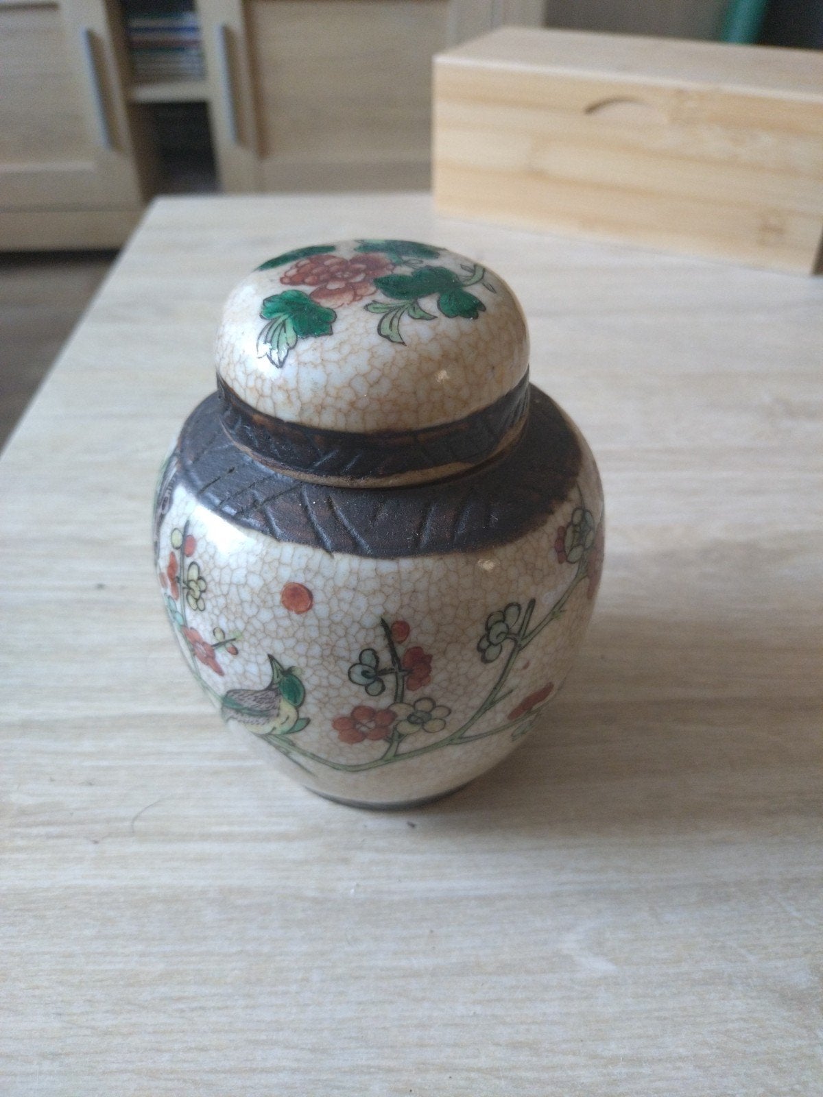 Antieke Chinese gemberpot met vogel- en bloemmotief, Ophalen of Verzenden