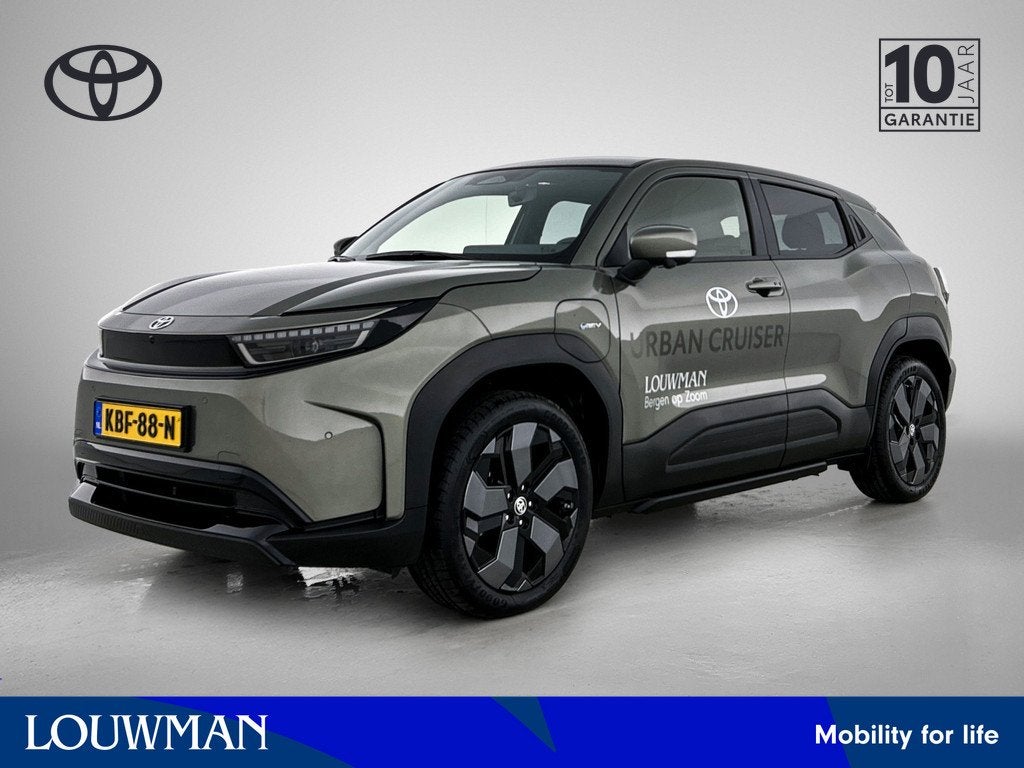 Toyota Urban Cruiser Executive 61 kWh | Parkeersensoren | Na, Auto's, Toyota, 12 maanden, Leder en Stof, Origineel Nederlands
