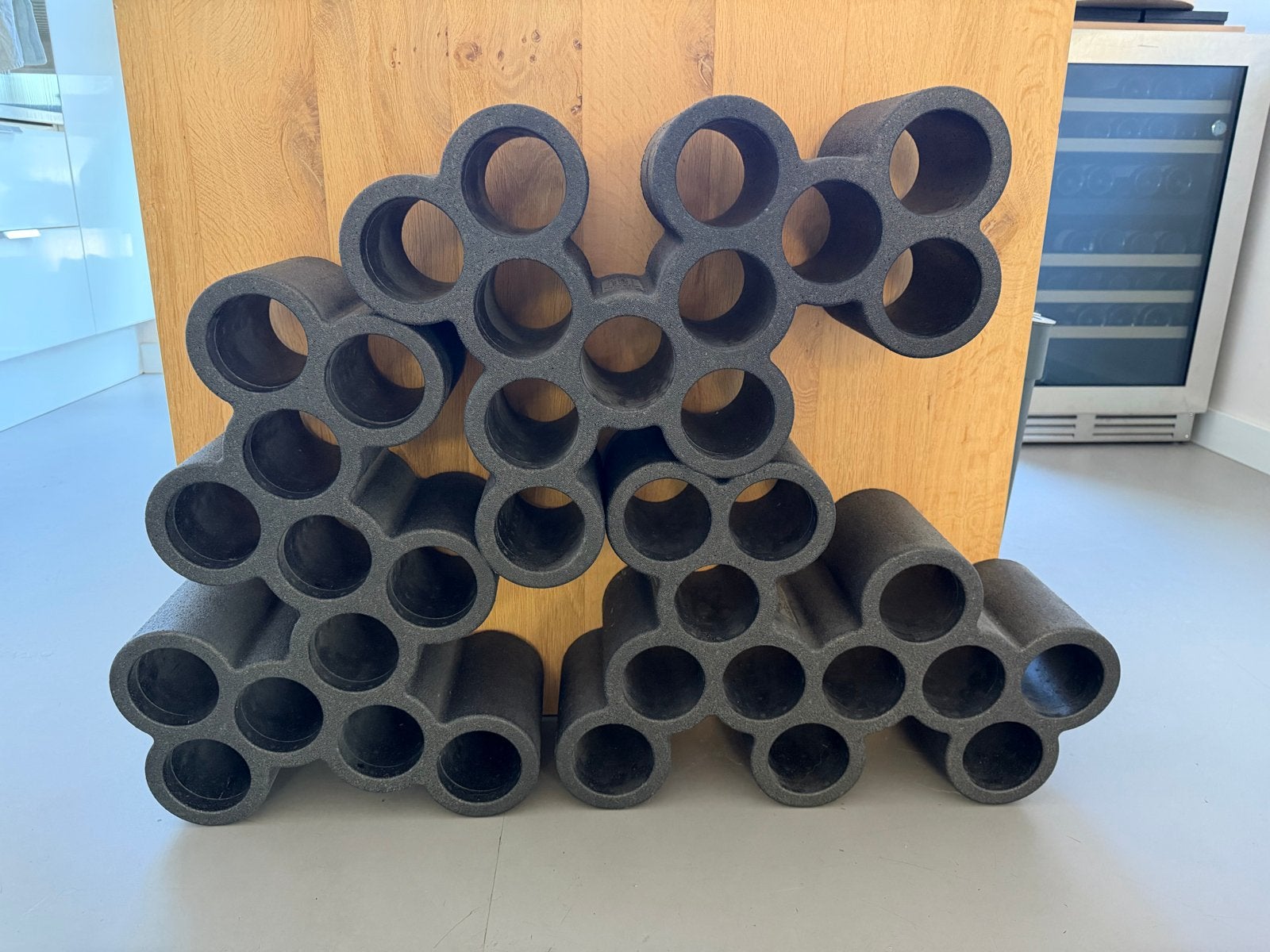 3x Design wijnrek "Grape" van Robert Bronwasser voor Goods, Ophalen of Verzenden, Gebruikt, Overige materialen, 25 flessen of meer
