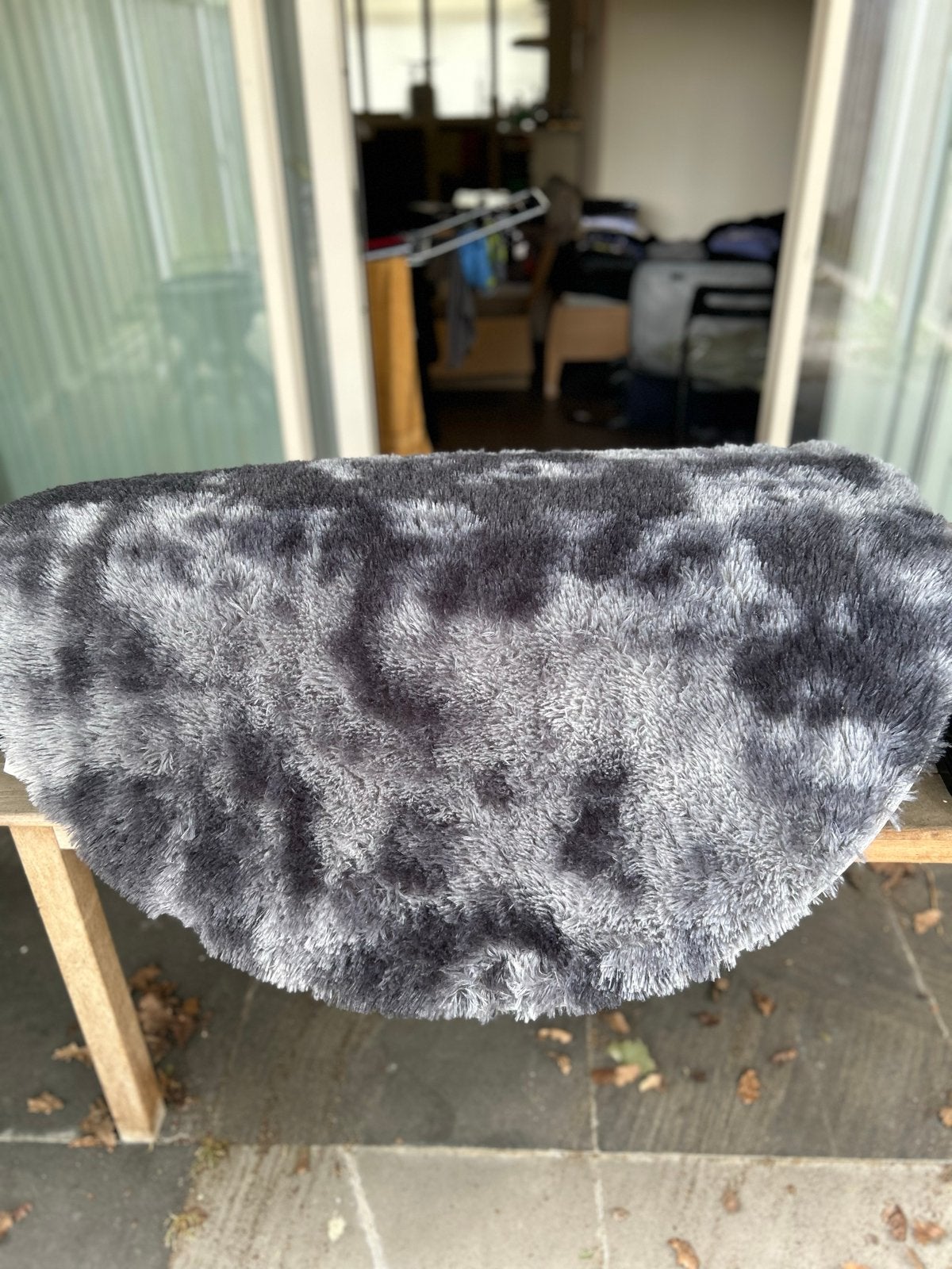 Zacht grijs halfrond vloerkleed - Zo goed als nieuw, Minder dan 50 cm, Zo goed als nieuw, 50 tot 100 cm, Ophalen of Verzenden