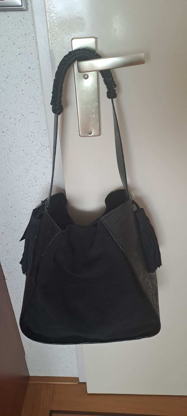 Zara lederen tas met kwastjes., Bruin, Minder dan 40 cm, Nieuw, Minder dan 35 cm