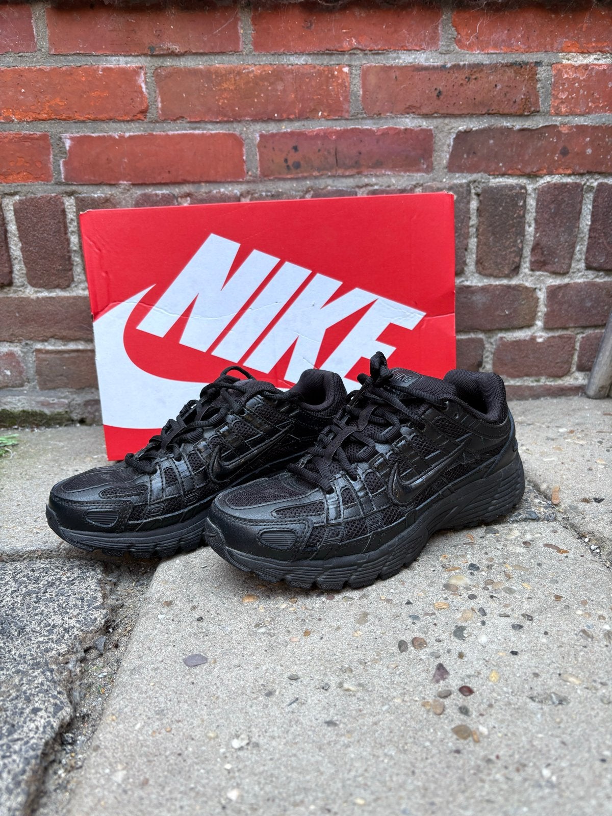 Nike P-6000 Zwarte Sneakers Maat 37,5, Ophalen of Verzenden, Zo goed als nieuw, Zwart, Sneakers of Gympen