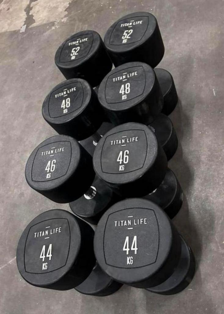 Vaste Rubbberen Pu Dumbells 2x44kg, 2x46kg ,2x48kg , 2x52kg, Ophalen, Zo goed als nieuw, Dumbbell