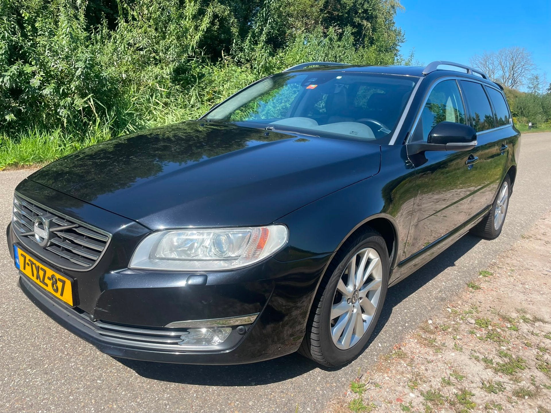 Volvo V70 2.0 D4 Nordic+, Auto's, Volvo, Voorwielaandrijving, Euro 6, 4 cilinders, Zwart