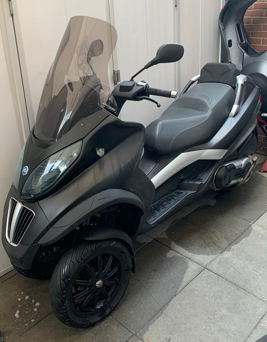 Piaggio mp3 400cc NL kenteken, Motoren, Ophalen of Verzenden