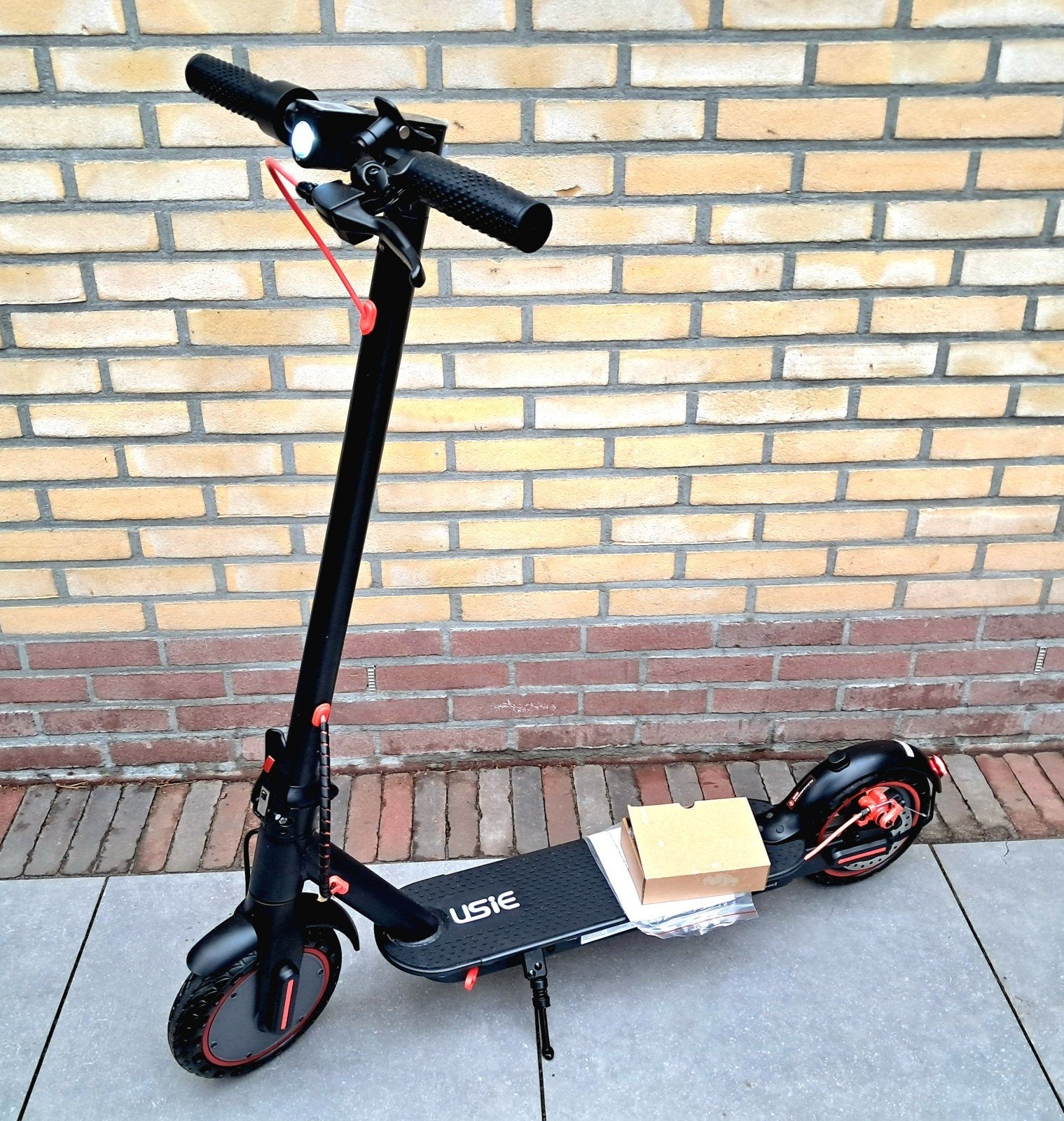 Nieuw! Electrische step 350W 10.4ah!  30Km/u!, Ophalen, Nieuw, Elektrische step (E-scooter)