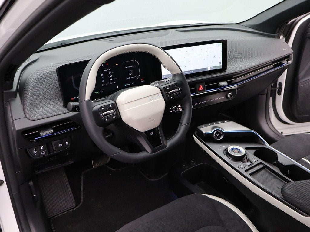 Kia EV6 GT-Line 84 kWh | 360* Camera | Head-Up Display | Sto, Automaat, Achterwielaandrijving, 510 min, 1960 kg